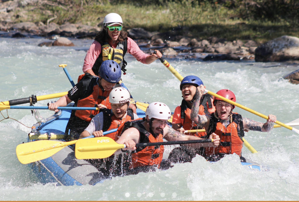 Jasper: Sunwapta River Raft Trip - 3 hours